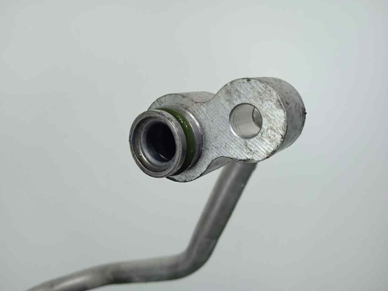 Recambio de tubos aire acondicionado para toyota hilux (kun) referencia OEM IAM 887110KC20-887110KC20B  