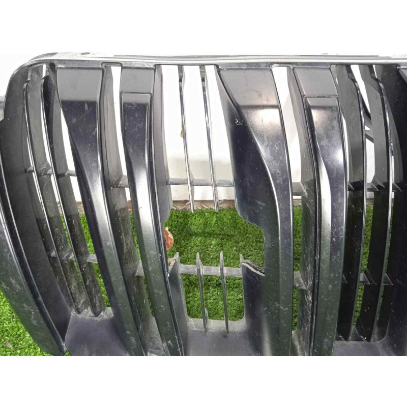 Recambio de rejilla delantera para toyota land cruiser (j15) 3.0 turbodiesel cat referencia OEM IAM 5310160661 CON.TARA 