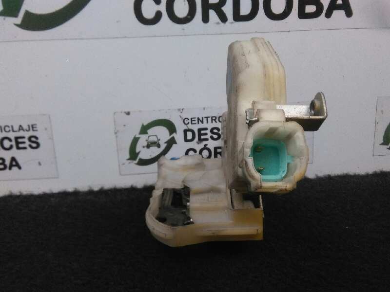 Recambio de cerradura puerta delantera derecha para nissan cabstar 09.06 3.0 diesel referencia OEM IAM 80552AA20A 06> 2.PINES