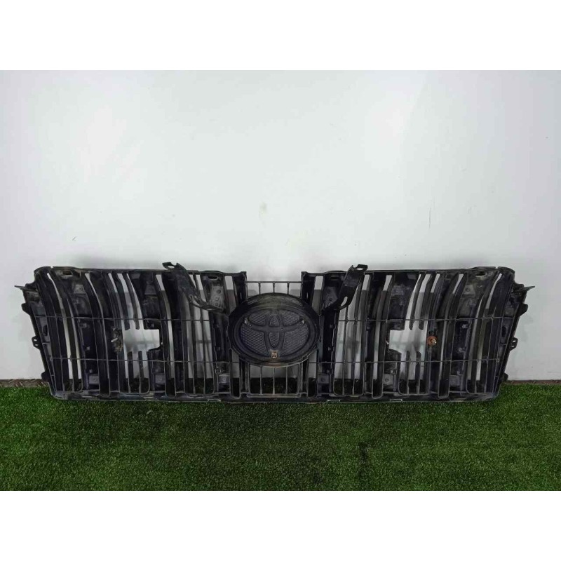 Recambio de rejilla delantera para toyota land cruiser (j15) 3.0 turbodiesel cat referencia OEM IAM 5310160661 CON.TARA 