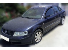 VOLKSWAGEN PASSAT BERLINA (3B2)