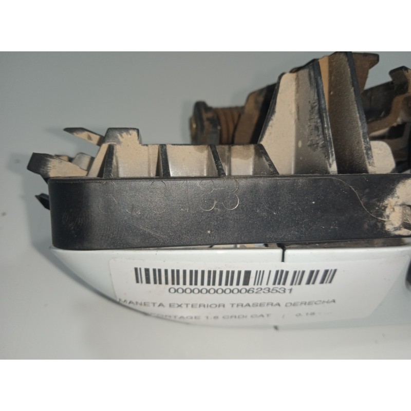 Recambio de maneta exterior trasera derecha para kia sportage 1.6 crdi cat referencia OEM IAM 353183  BLANCO