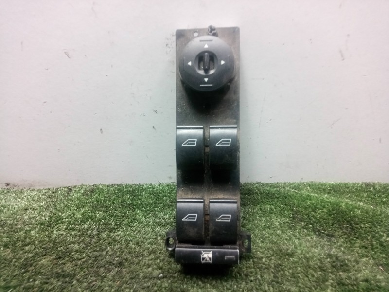 Recambio de mando elevalunas delantero izquierdo para ford focus berlina (cap) 2.0 tdci cat referencia OEM IAM 3M5T14A132AF 4.BO