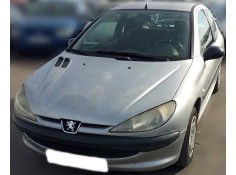 PEUGEOT 206 BERLINA