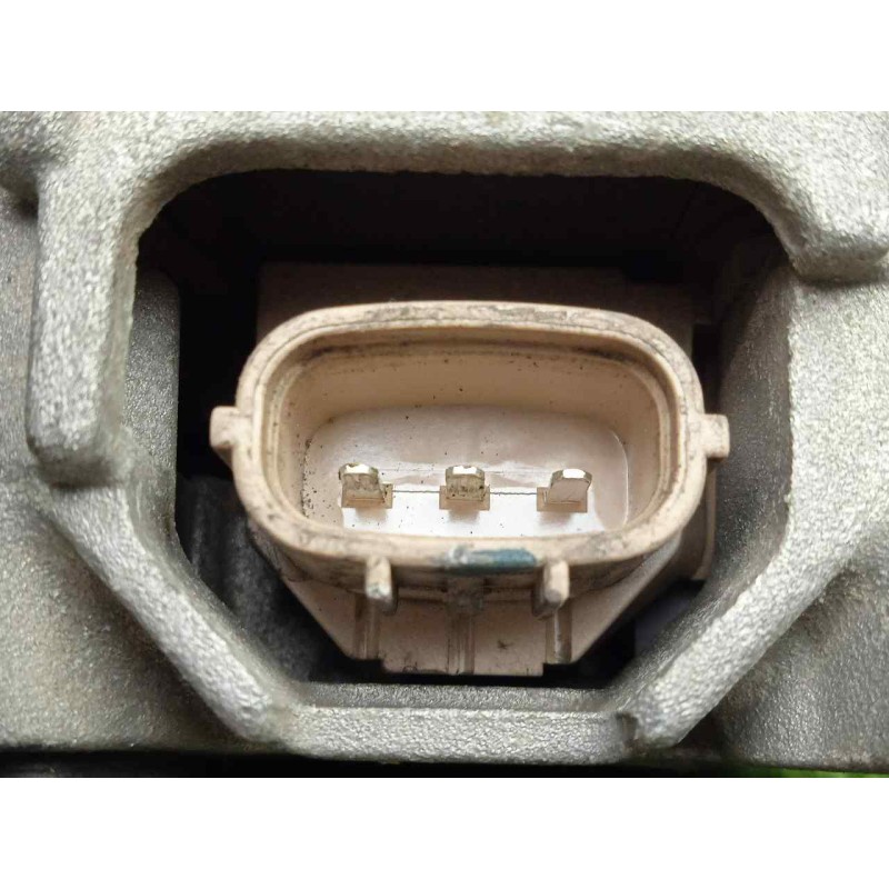 Recambio de alternador para mazda 6 lim. (gh) 2.2 turbodiesel cat referencia OEM IAM R2AA18300B 100AH - 12V POLEA.EMBRAGUE - 8.C