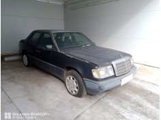 mercedes-benz 124 sedán (w124) del año 1995 2