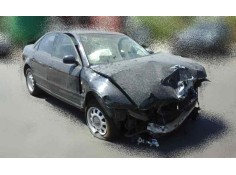 AUDI A4 BERLINA (B5)