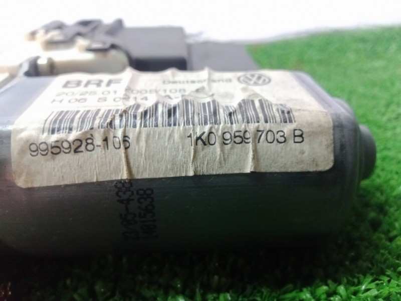 Recambio de motor elevalunas trasero izquierdo para volkswagen touran (1t1) 1.9 tdi referencia OEM IAM 1K0959703B-995928106-9966