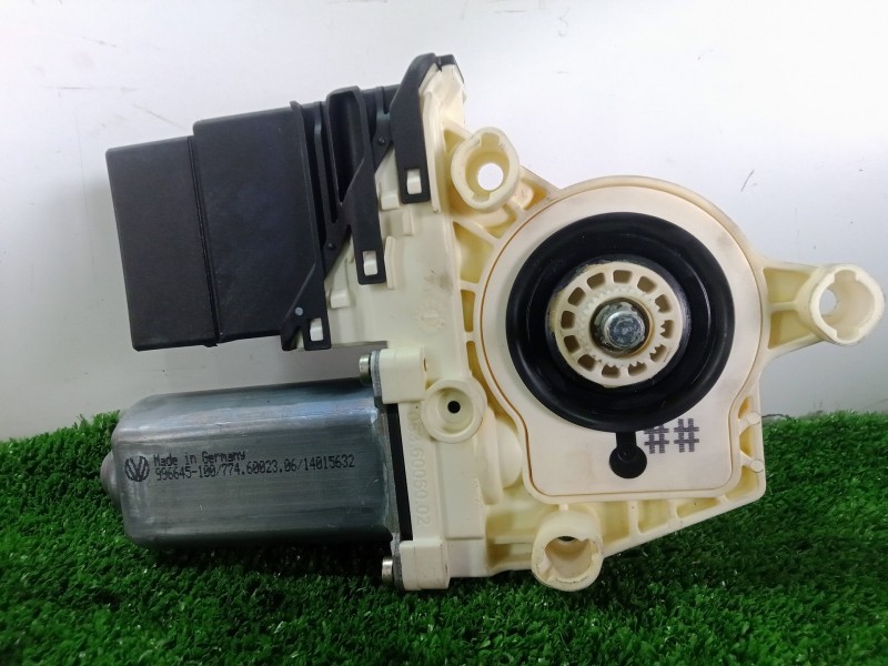 Recambio de motor elevalunas trasero izquierdo para volkswagen touran (1t1) 1.9 tdi referencia OEM IAM 1K0959703B-995928106-9966