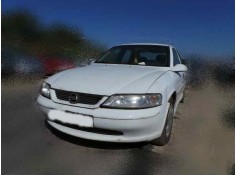 OPEL VECTRA B BERLINA