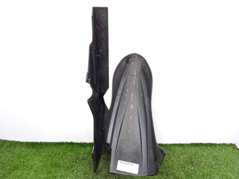 Recambio de guardabarros trasero para keeway rkv 125 referencia OEM IAM 60101J800000  