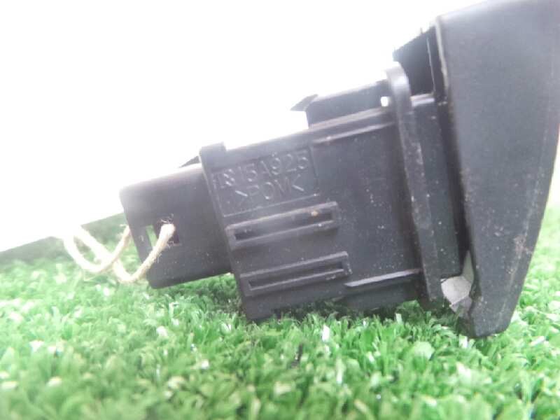 Recambio de interruptor para subaru legacy kombi/outback b14 2.0 diesel cat referencia OEM IAM 3573G900 AYUDA SALIDA PENDIENTE 