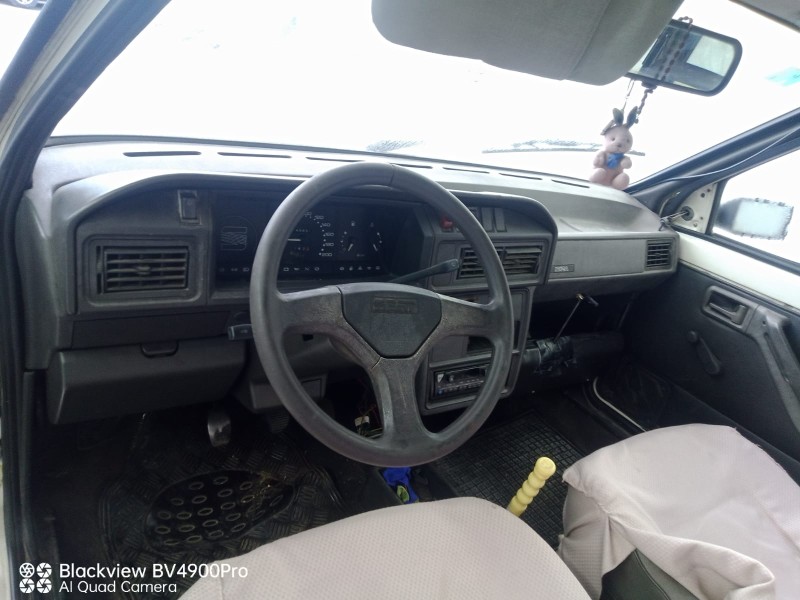 seat ibiza i (21a) del año 1988