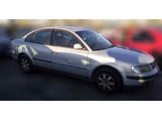 VOLKSWAGEN PASSAT BERLINA (3B2)