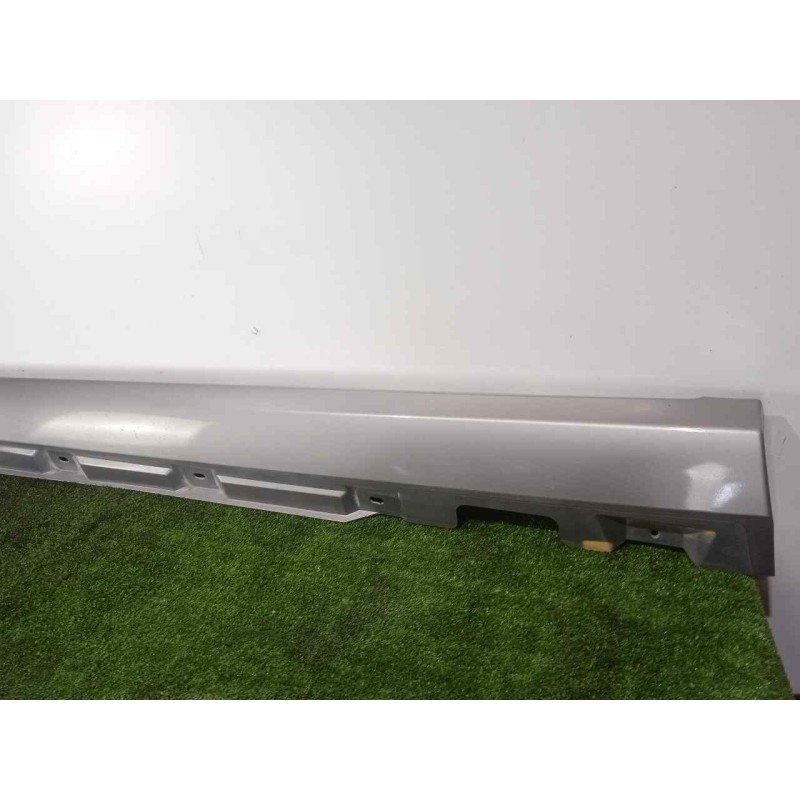 Recambio de faldon lateral para mercedes-benz clase r (w251) 3.0 cdi cat referencia OEM IAM A2516980754004 IZQUIERDO GRIS