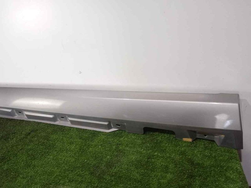 Recambio de faldon lateral para mercedes-benz clase r (w251) 3.0 cdi cat referencia OEM IAM A2516980754004 IZQUIERDO GRIS