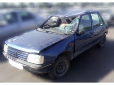 PEUGEOT 205 BERLINA