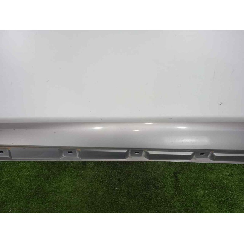 Recambio de faldon lateral para mercedes-benz clase r (w251) 3.0 cdi cat referencia OEM IAM A2516980754004 IZQUIERDO GRIS