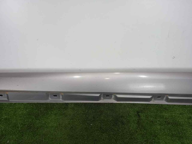 Recambio de faldon lateral para mercedes-benz clase r (w251) 3.0 cdi cat referencia OEM IAM A2516980754004 IZQUIERDO GRIS