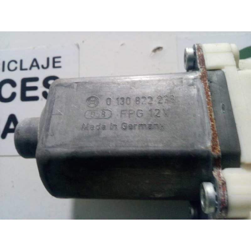 Recambio de motor elevalunas trasero derecho para citroën c4 berlina 1.6 16v hdi referencia OEM IAM 0130822238-1137328165  BOSCH