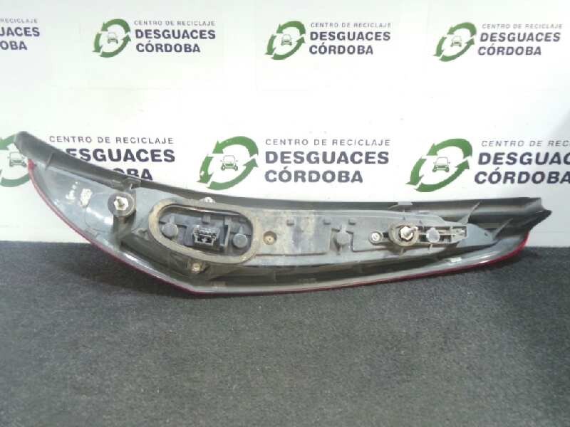 Recambio de piloto trasero izquierdo para fiat punto berlina (188) 1.3 jtd cat referencia OEM IAM 286201 03-05 3.PUERTAS