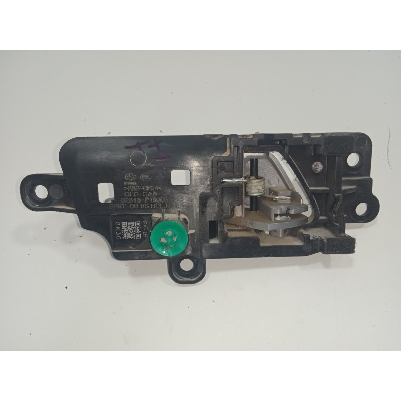Recambio de maneta interior delantera izquierda para kia sportage 1.6 crdi cat referencia OEM IAM 82613F1000  