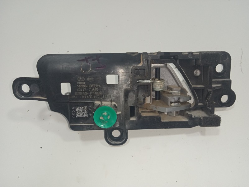 Recambio de maneta interior delantera izquierda para kia sportage 1.6 crdi cat referencia OEM IAM 82613F1000  