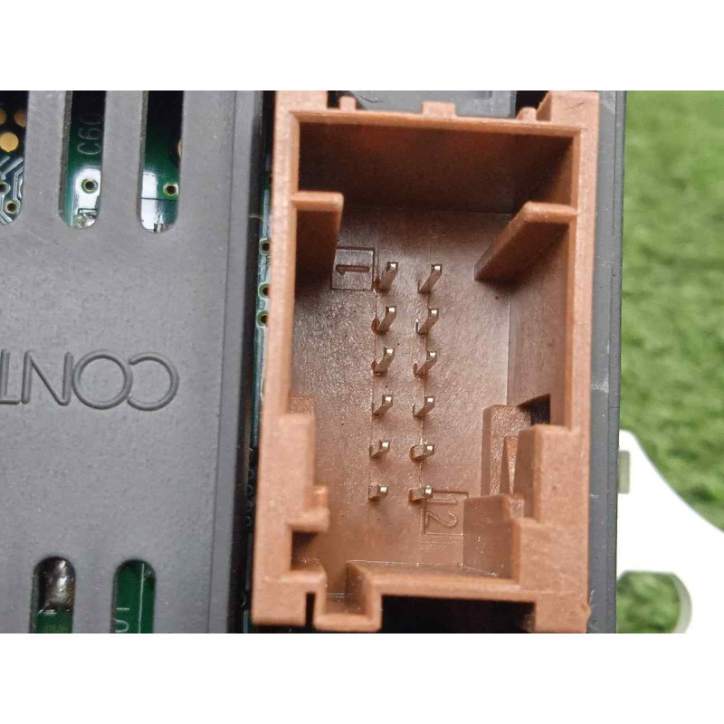 Recambio de pantalla multifuncion para fiat scudo combi (272) panorama executive l1h1 165 multijet (5 pl.) referencia OEM IAM 96