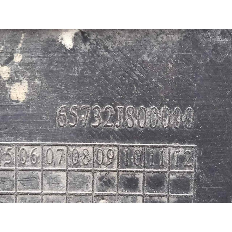 Recambio de guardabarros trasero para keeway rkv 125 referencia OEM IAM 65732J800000  