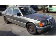 MERCEDES-BENZ CLASE C (W201) BERLINA
