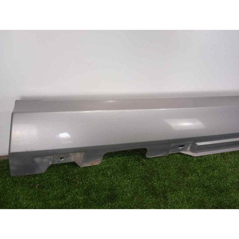 Recambio de faldon lateral para mercedes-benz clase r (w251) 3.0 cdi cat referencia OEM IAM A2516980854004 DERECHO GRIS