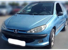 PEUGEOT 206 BERLINA