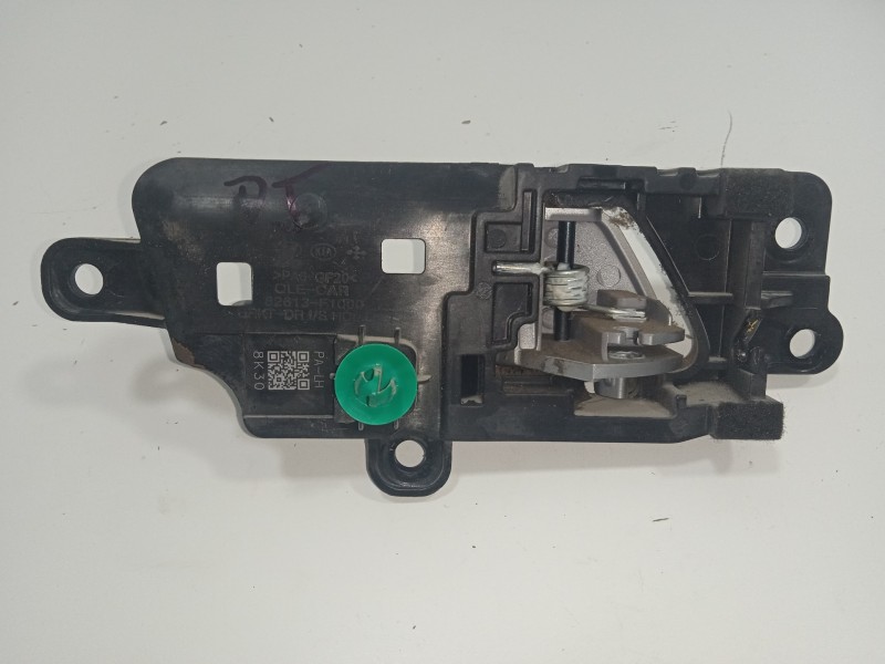 Recambio de maneta interior trasera izquierda para kia sportage 1.6 crdi cat referencia OEM IAM 82613F1000  