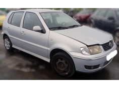 VOLKSWAGEN POLO BERLINA (6N2)