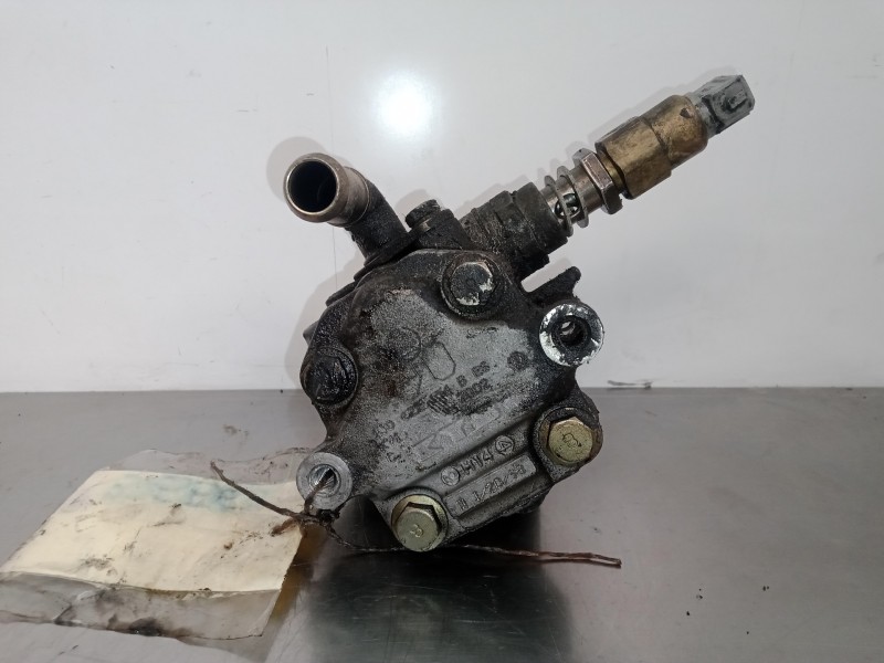 Recambio de bomba direccion para volkswagen golf iv berlina (1j1) 1.6 referencia OEM IAM 1J0422154B  