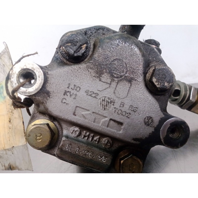 Recambio de bomba direccion para volkswagen golf iv berlina (1j1) 1.6 referencia OEM IAM 1J0422154B  
