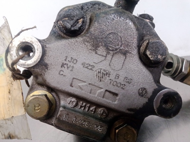 Recambio de bomba direccion para volkswagen golf iv berlina (1j1) 1.6 referencia OEM IAM 1J0422154B  
