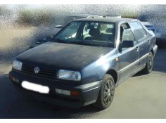 VOLKSWAGEN VENTO (1H2)