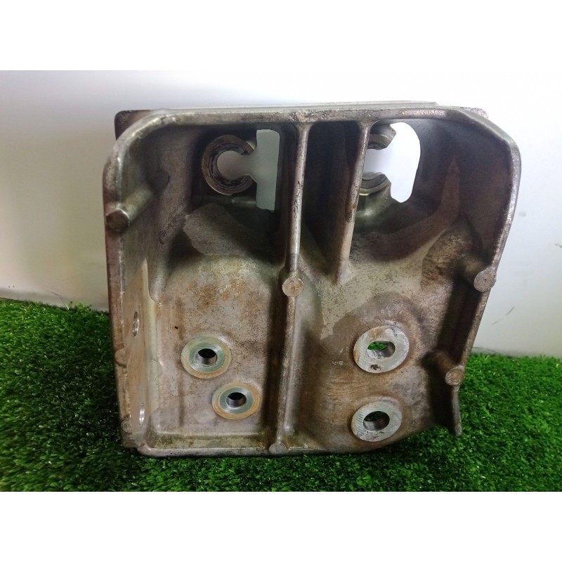 Recambio de soporte motor derecho para subaru legacy kombi/outback b14 2.0 diesel cat referencia OEM IAM 41032AJ050 DERECHO 