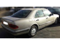 MERCEDES-BENZ CLASE E (W210) BERLINA DIESEL