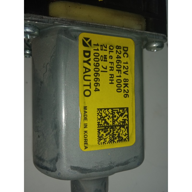 Recambio de motor elevalunas delantero derecho para kia sportage 1.6 crdi cat referencia OEM IAM 82460F1000-1100906664  