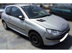 PEUGEOT 206 BERLINA