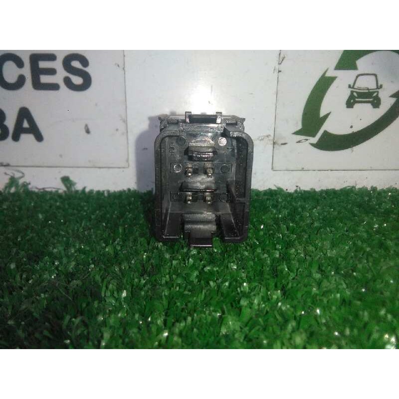 Recambio de warning para seat leon (1p1) 1.9 tdi referencia OEM IAM 5P0953235A 4.PINES 