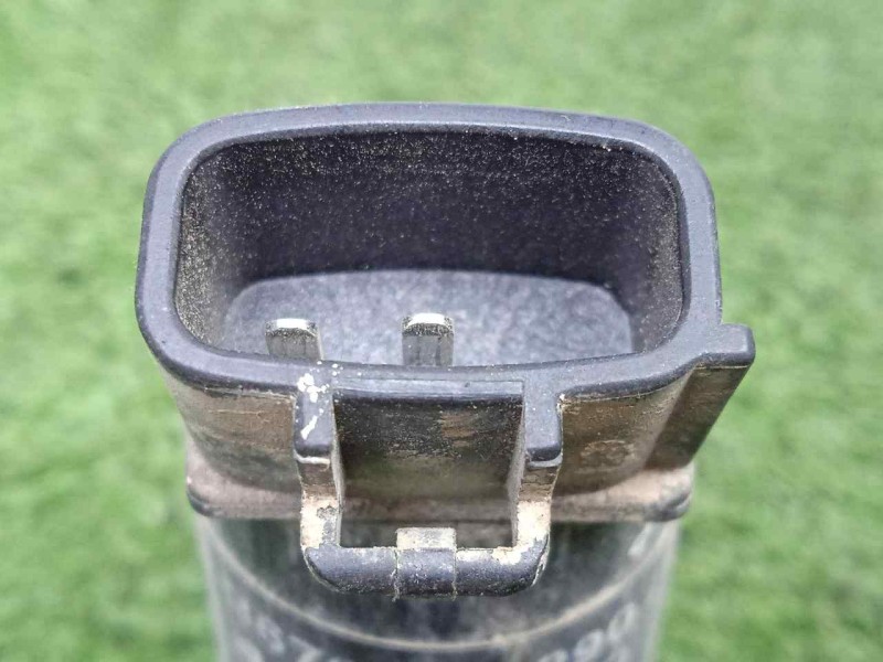 Recambio de bomba limpia para toyota land cruiser (j15) 3.0 turbodiesel cat referencia OEM IAM 3670579290-8554201020 2.PINES 