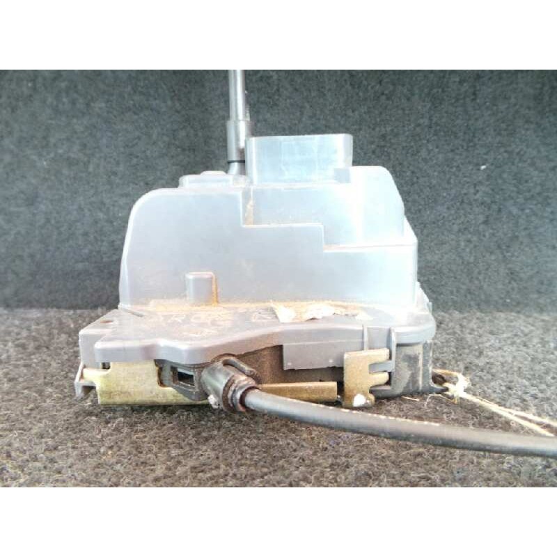 Recambio de cerradura puerta trasera izquierda para renault megane ii classic berlina 1.9 dci diesel referencia OEM IAM   6.PINE