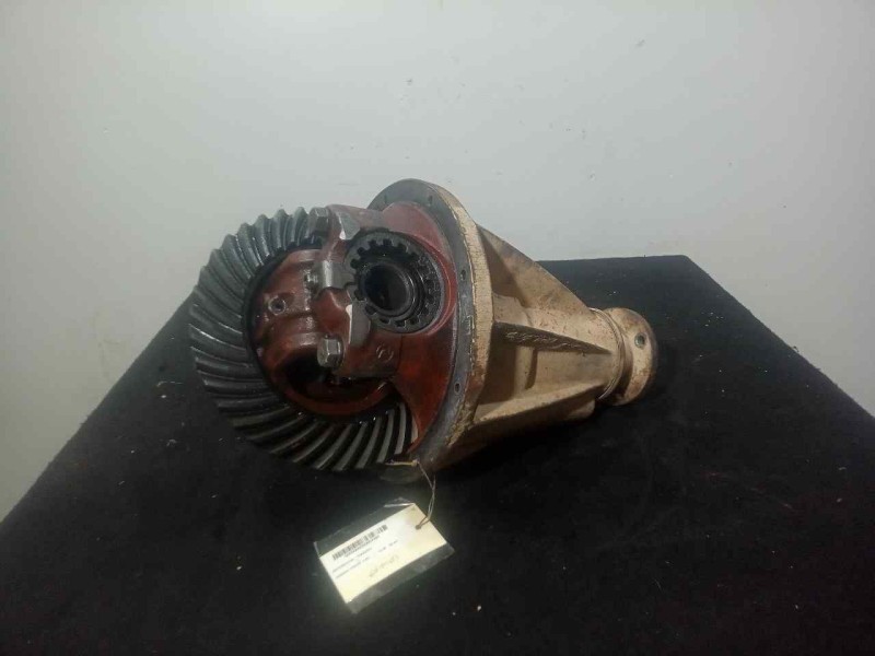Recambio de diferencial trasero para nissan trade 2.8d referencia OEM IAM SINREFERENCIA RELACION: 3.90 - 3,90 39/10