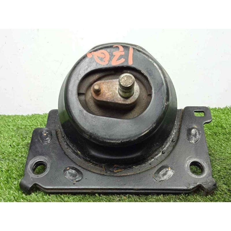 Recambio de soporte motor izquierdo para toyota land cruiser (j15) 3.0 turbodiesel cat referencia OEM IAM 1236130141 MONTAJE AMB