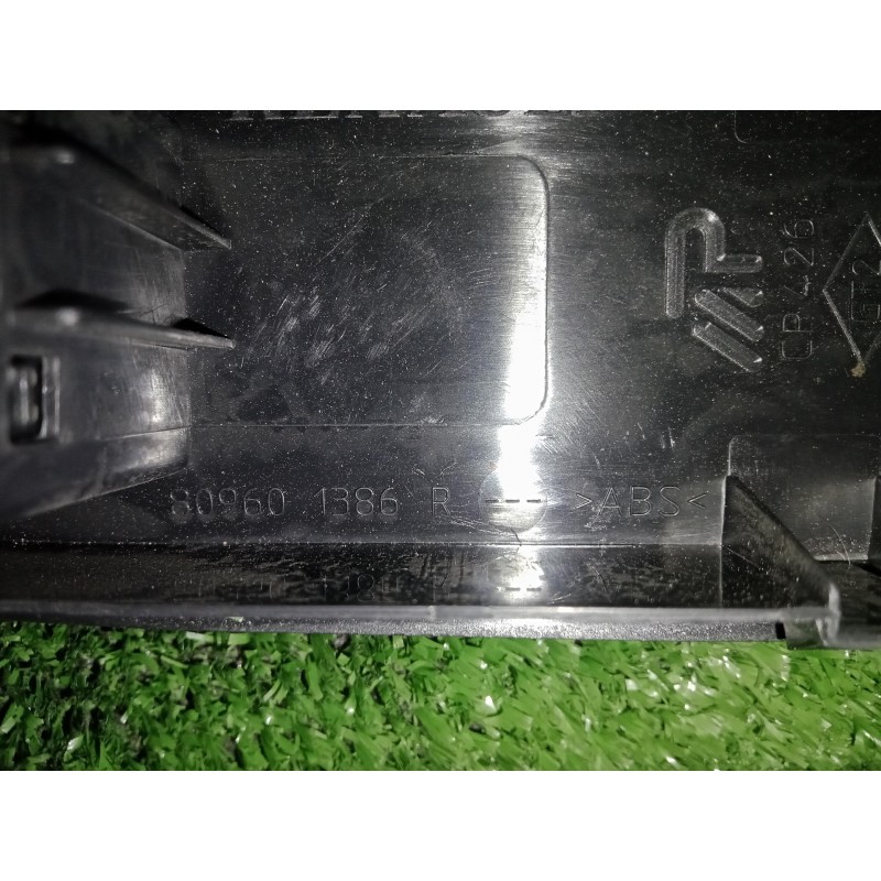 Recambio de mando elevalunas delantero derecho para dacia duster 1.5 dci diesel fap cat referencia OEM IAM 809601386R 1.BOTON 