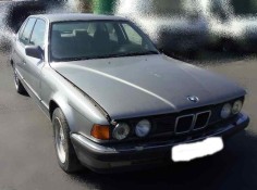 BMW SERIE 7 (E32)