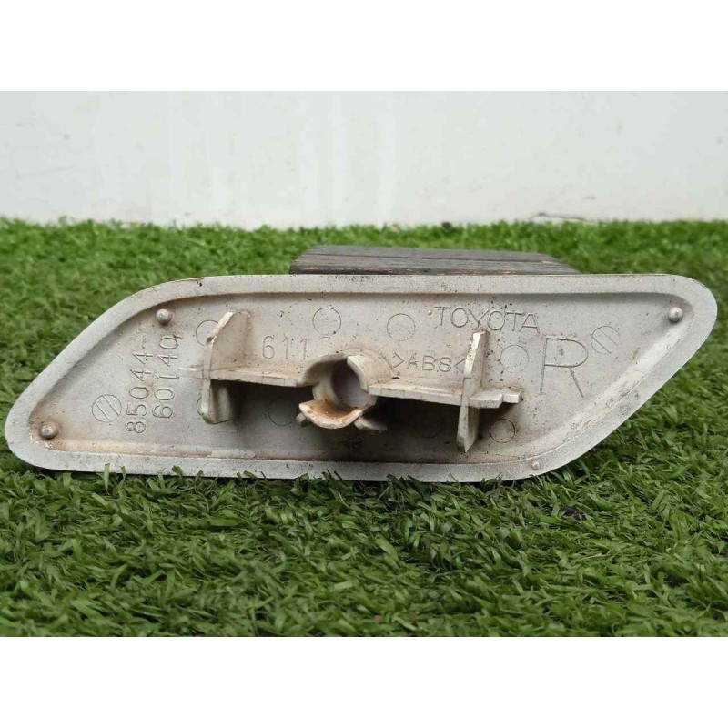 Recambio de lavafaro para toyota land cruiser (j15) 3.0 turbodiesel cat referencia OEM IAM 8504460140 SOLO.TAPA - DERECHO BLANCO